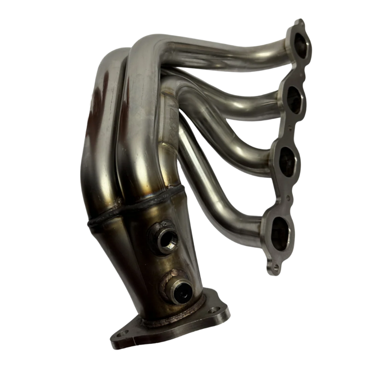 Close view of the two EGT sensor bungs on the collector of a Kooks C8 Corvette E-Ray header