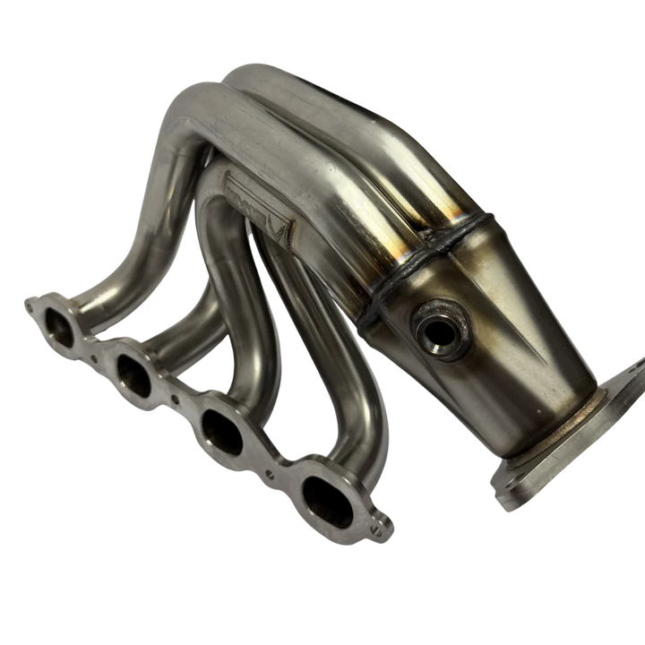 Flanged collector outlet on a Kooks C8 Corvette E-Ray header, the connection that meets the OEM catalytic converter