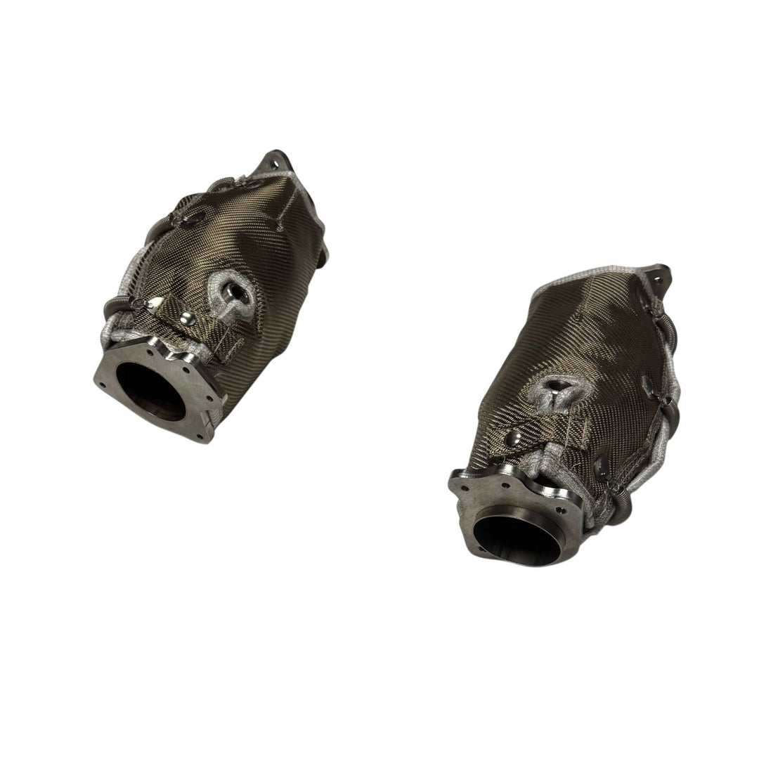 Alternate view of Kooks 218133BK catted connections with heat blankets and sensor openings
