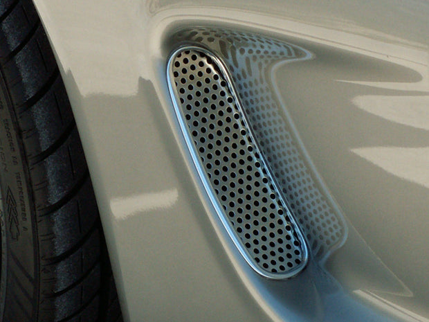 032015 C5 Corvette Perforated Side Vent Grilles