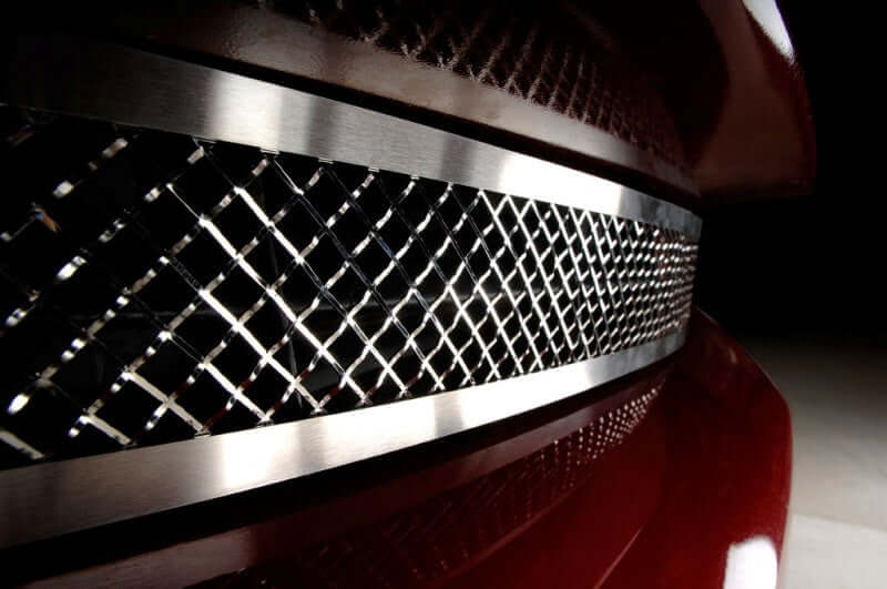 042041 laser mesh front grille for the c6 corvette