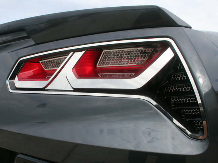 052014 C7 Corvette Taillight Trim