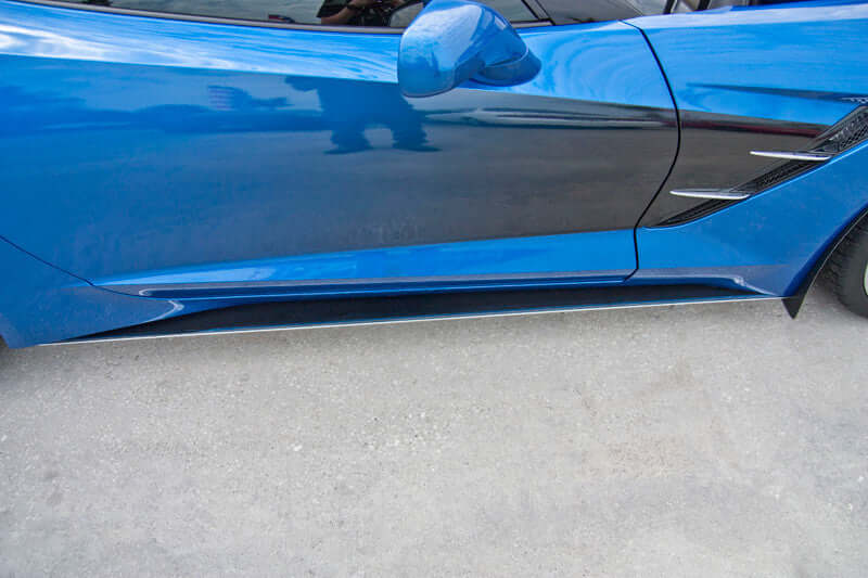 052067 C7 Corvette Side skirts