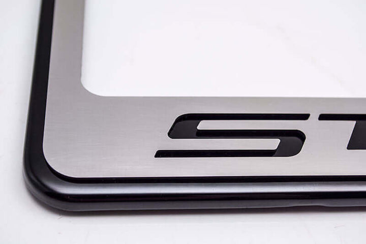 052082 license plate frame for the c7 corvette