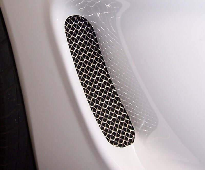 c5 corvette racemesh front fender duct grilles
